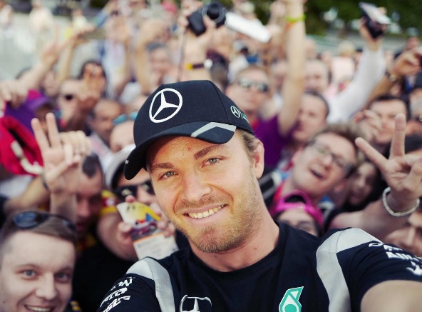 Rosberg az „ikertestvérével”szelfizett