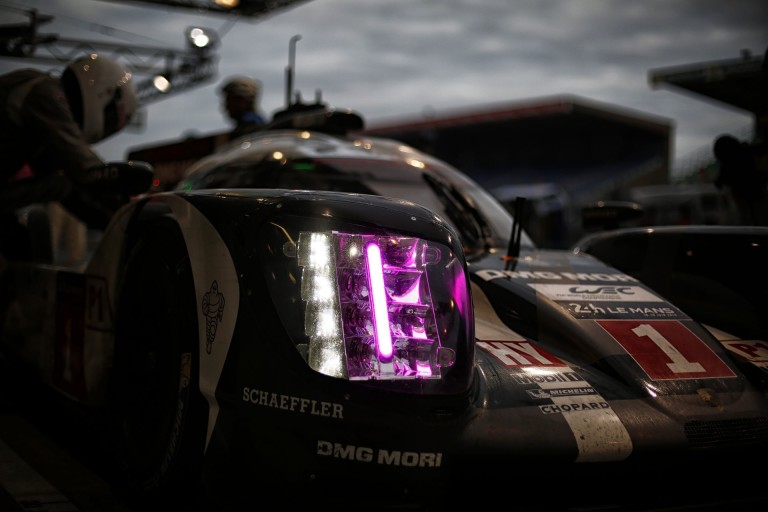 Le Mans-ban még a mosdóban sem maradhatsz le az izgalmakról!