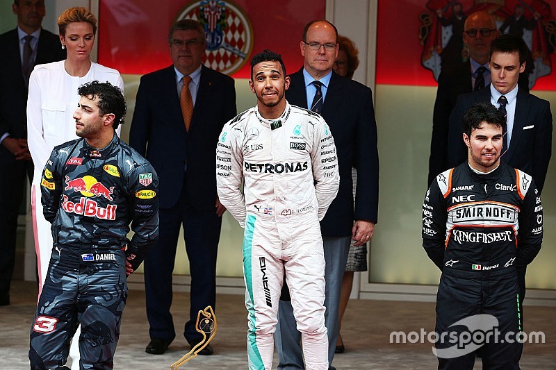 GP Monaco: Hamilton menang, kemenangan Ricciardo dirampas oleh bencana di pitstop