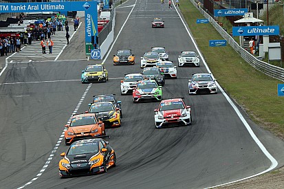 TCR Benelux presenteert kalender 2017
