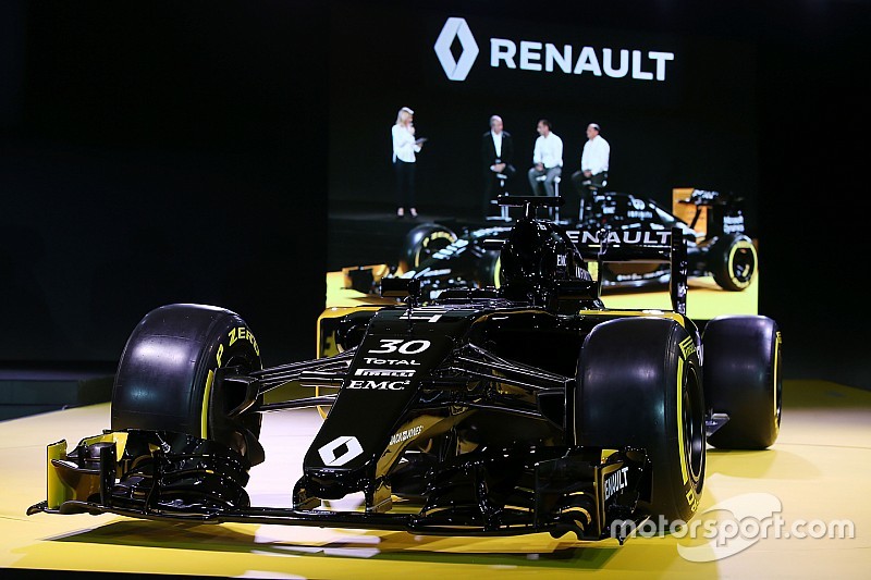 Renault F1: Вперед, в минуле 2!