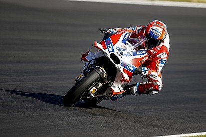 Diaporama - Casey Stoner : le parcours fulgurant d'un champion hors-norme