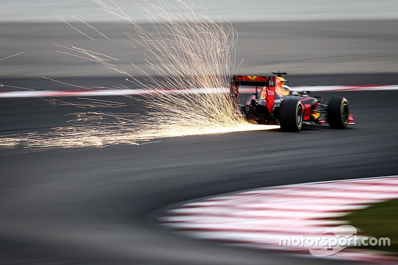 Ricciardo satisfecho con que Red Bull robó la segunda fila
