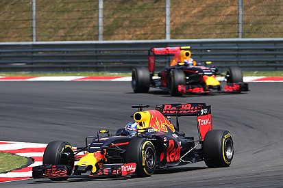 Verstappen: "El equipo nos dio libertad para competir"