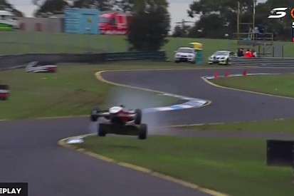 Az Airborne klasszikus példája, azaz levegőben az F4-kocsi