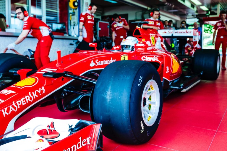 Räikkönen is beszáll a 2017-es abroncsok fejlesztésébe