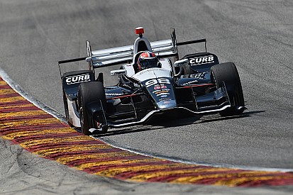 Alexander Rossi continua con Andretti-Herta Autosport nel 2017