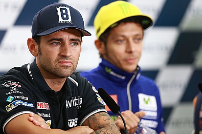 Barberá correrá en Japón con el equipo oficial Ducati