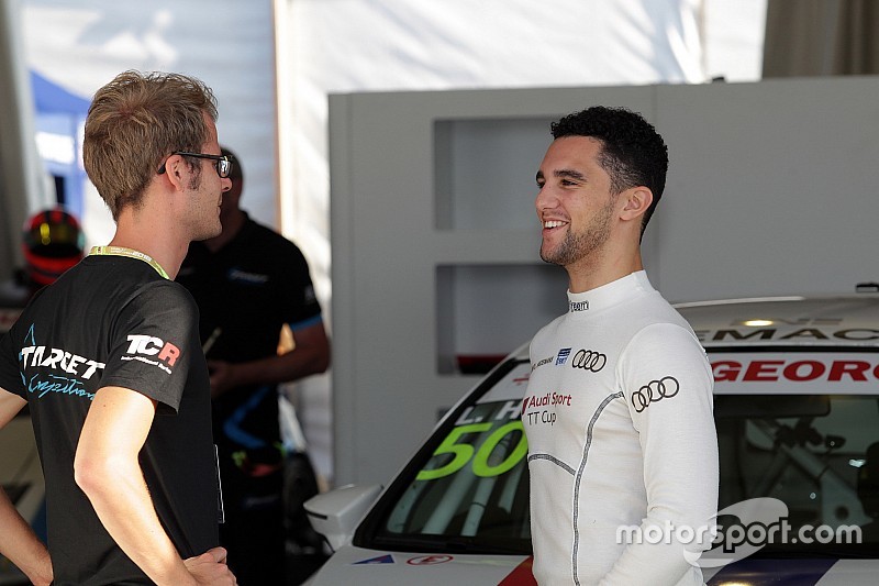 Loris Hezemans ad Assen con la VW Golf TCR del Team WRT
