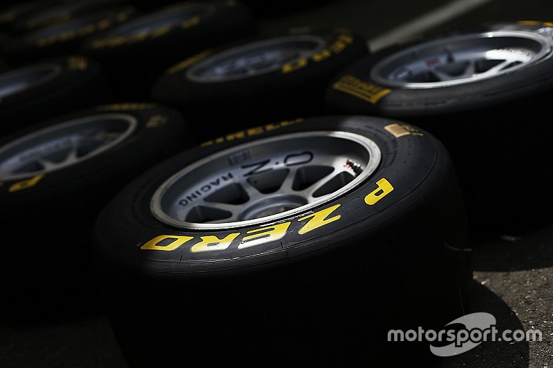 Pirelli объявила выбранные командами составы шин на Гран При Мексики