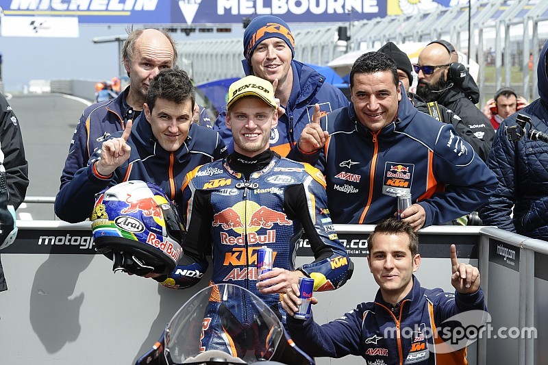 Binder wint Australische Grand Prix vol drama, P5 Loi