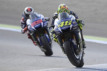 Rossi reprend 10 points à Lorenzo et leur duel se poursuit