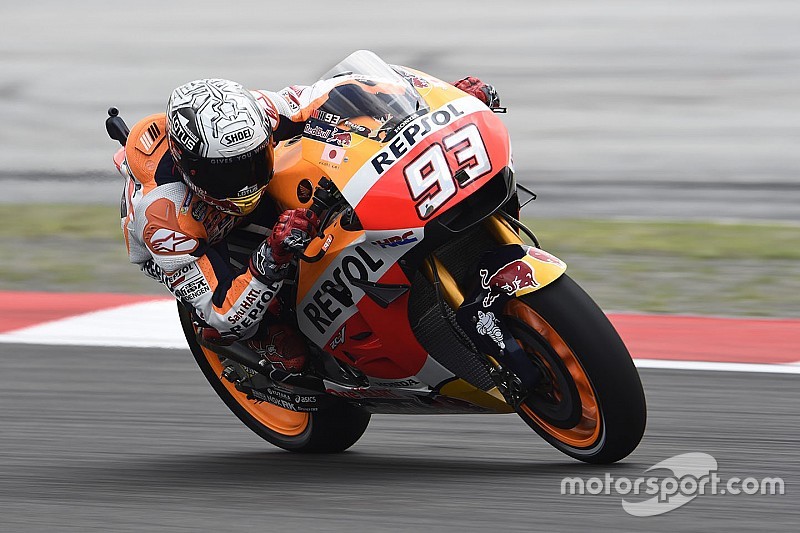 MotoGP Malaysia: Marquez tercepat di FP1, Iannone ungguli Rossi