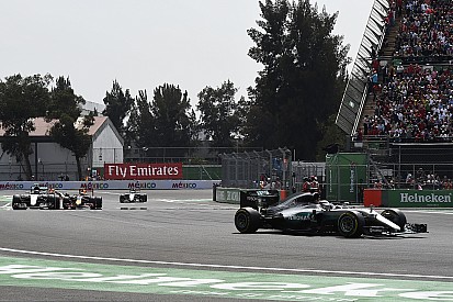 Hulkenberg acusa a la FIA de doble moral por no sancionar a Hamilton