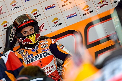 Start buruk gagalkan pertarungan Marquez dengan Lorenzo