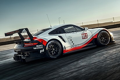 Porsche 911 RSR 2017: la nuova arma della casa tedesca per WEC e IMSA