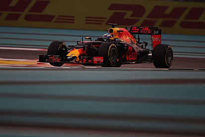Ricciardo cree que pueden pelear ante Mercedes en la carrera