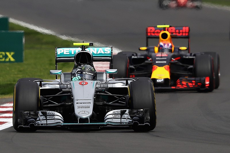 Red Bull Racing als größte Chance für Lewis Hamilton beim F1-Finale?