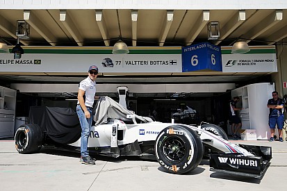 Williams regala a Massa el coche del GP de Brasil