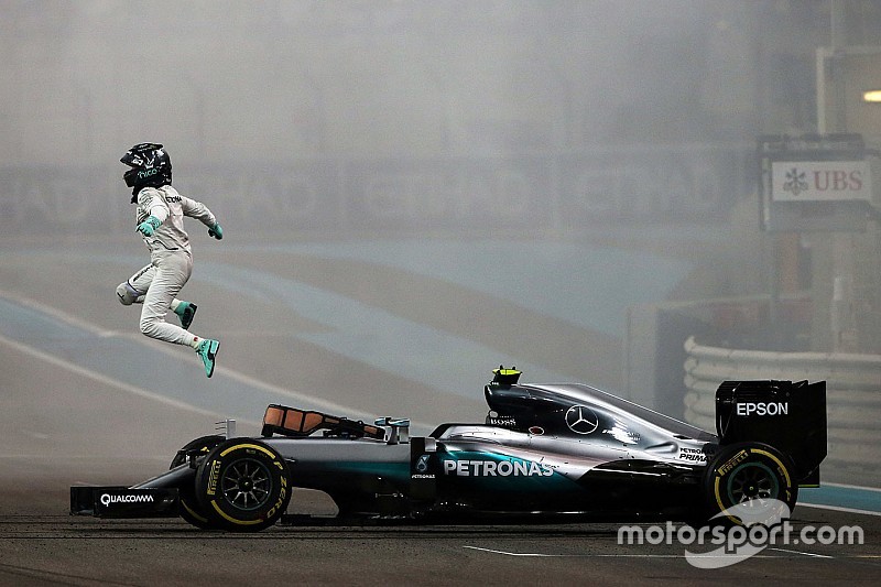 Rosberg wereldkampioen Formule 1 2016 na zinderende slotrace in Abu Dhabi
