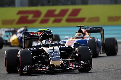 Sainz over tactiek Hamilton: "Ik zou hetzelfde doen"