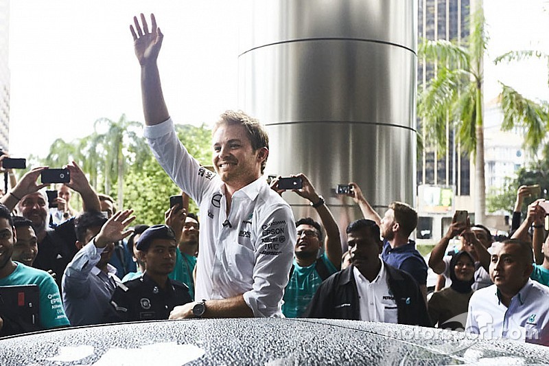 Clamoroso: Nico Rosberg annuncia il suo ritiro dalla Formula 1!