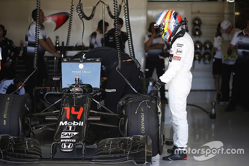 McLaren 2016: його величність Прогрес