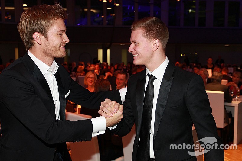Nico Rosberg y Mick Schumacher, juntos en los premios ADAC