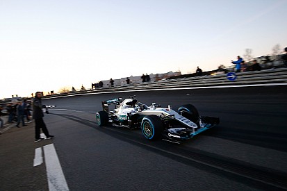Mercedes показала последний заезд Росберга на W07