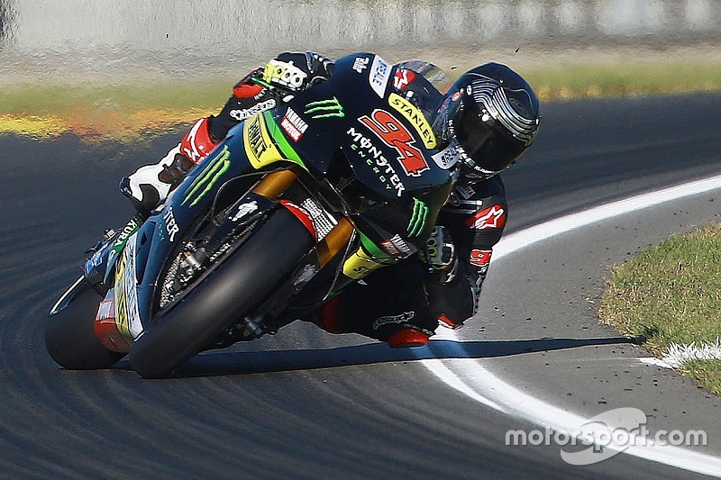 Jonas Folger: Ein MotoGP-Motorrad muss smooth gefahren werden