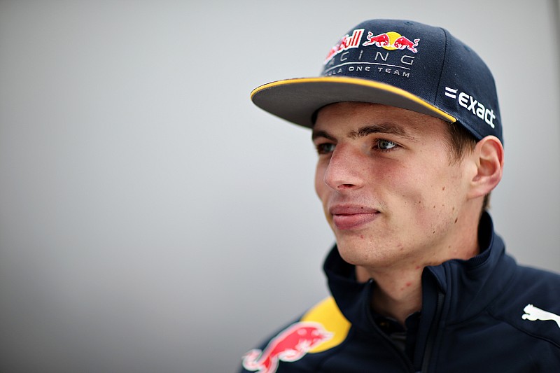 Cómo se ganó aún más Verstappen a Red Bull con un lío de asientos de avión