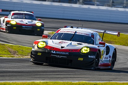 Une version routière pour la Porsche 911 RSR ?