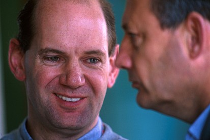 Newey, 1998 yılında Ron Dennis'i nasıl sinirlendirdi?