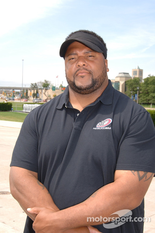 Gilbert Brown of the Milwaukee Mile at Milwaukee