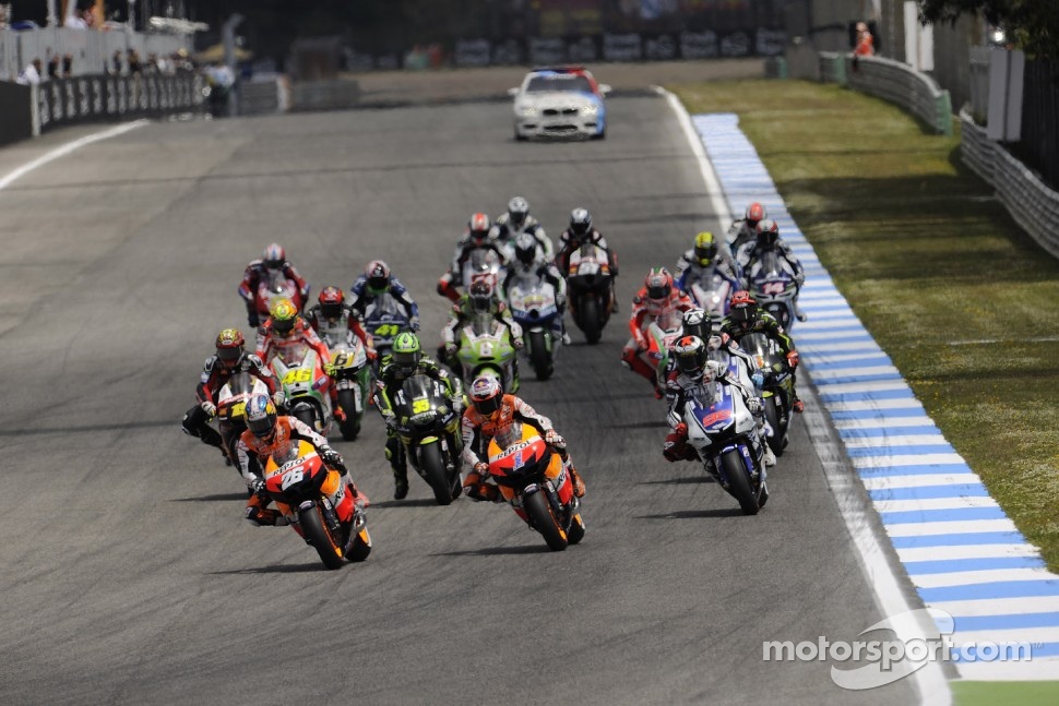 Start: Casey Stoner and Dani Pedrosa, Repsol Honda Team
