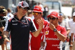 Bruno Senna, Williams with Felipe Massa, Scuderia Ferrari