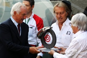 Alberto Bombassei, Brembo CEO presents Bernie Ecclestone, CEO Formula One Group, with a special Brembo brake to commemorate the 50th anniversary of the company