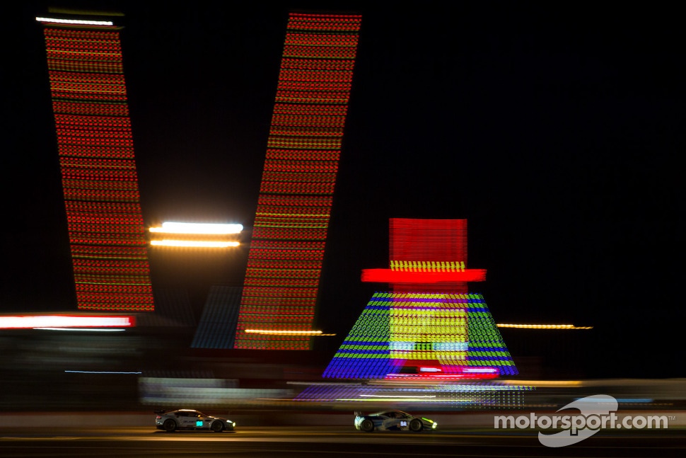 Lights at 24 Hours of Le Mans first night of qualifying