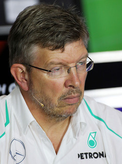 Ross Brawn, jefe de equipo del Mercedes AMG F1 Team, en la rueda de prensa de la FIA