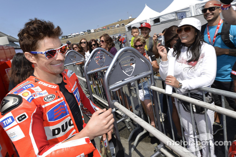 Nicky Hayden, Ducati Team