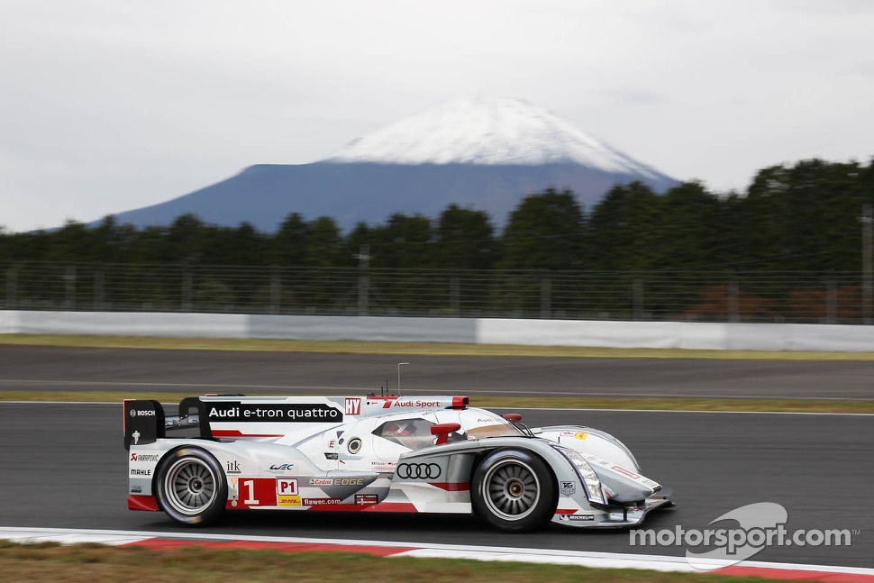 #1 Audi Sport Team Joest Audi R18 e-tron quattro: Andre Lotterer, Benoit Tréluyer, Marcel Fässler