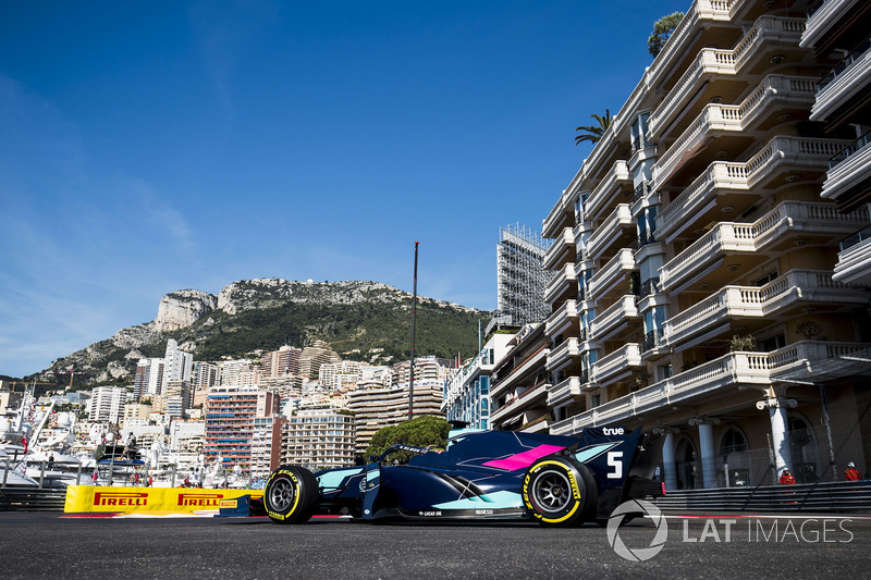Alexander Albon, DAMS
