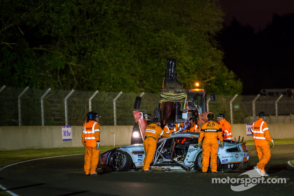 http://cdn-5.motorsport.com/static/img/mgl/1700000/1710000/1715000/1715700/1715715/s1_1.jpg
