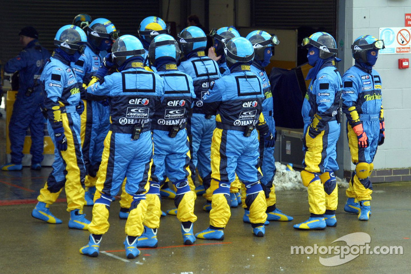 Брифинг механиков Renault