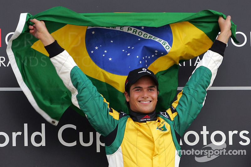 Podium: racewinnaar Nelson A. Piquet