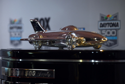 Die Trophäe für das Daytona
