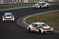 Yvan Muller, Ma Qing Hua, e Jose Maria Lopez, Citroën World Touring Car Team C-Elysée