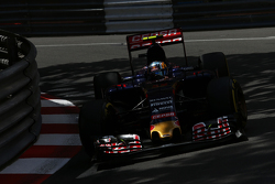 Carlos Sainz Jr., Scuderia Toro Rosso STR10