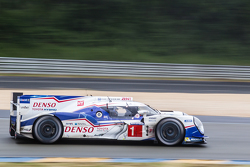 #1 Toyota Racing Toyota TS040 Hybrid: Sébastien Buemi, Anthony Davidson, Kazuki Nakajima, Kamui Koba