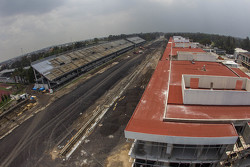 Autódromo Hermanos Rodríguez, vista áerea de la recta principal